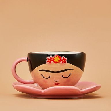 Šalica je pravo malo umjetničko djelo