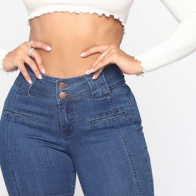 Traperice boot cut kroja bit će veliki hit na jesen 2019. godine