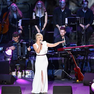 Danijela Martinović u bijeloj haljini hrvatskog brenda g Blue - 4