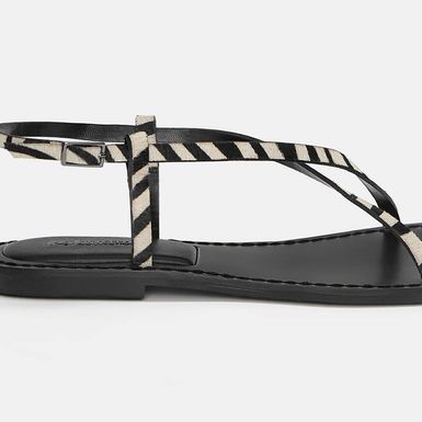 Pull&Bear, snižene s 25,99 na 19,99 eura