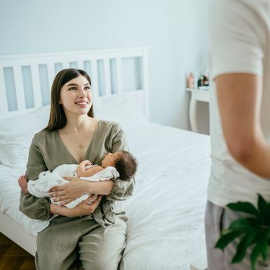 Treba li muž kupiti poklon ženi nakon što rodi?