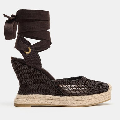 Zara sandale, 29,95 eura (prije 49,99 eura)