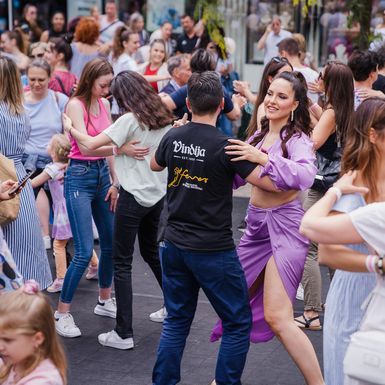 Zapleši s nama - 13