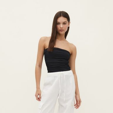 Stradivarius, snižene s 25,99 na 15,99 eura