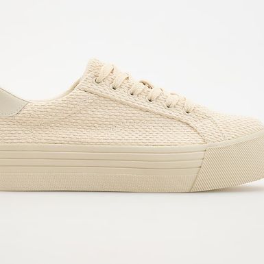 Reserved tenisice, 25,99 eura