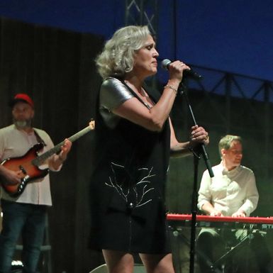 Ivana Vrdoljak Vanna u haljini hrvatske dizajnerice Martine Vrdoljak Ranilović - 4