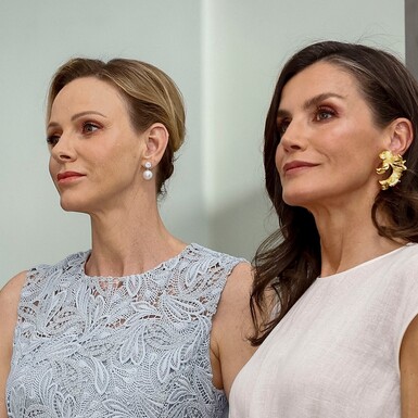 Kraljica Letizia i princeza Charlene u elegantnim haljinama - 3