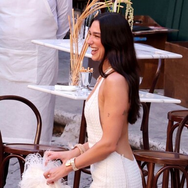 Dua Lipa oduševljava izdanjima u bijelom