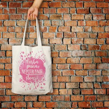 Platnene vrećice s hrvatskim natpisima oduševljavaju i Hrvate i strance - 1