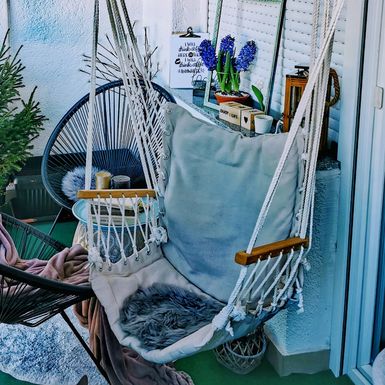 Balkon u Slavonskom Brodu na kojem će se ispijati kava, ali i raditi