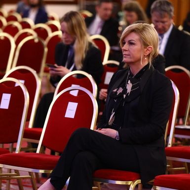 Poslovna elegancija Kolinde Grabar-Kitarović - 6