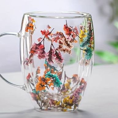 Šalica sa cvijećem