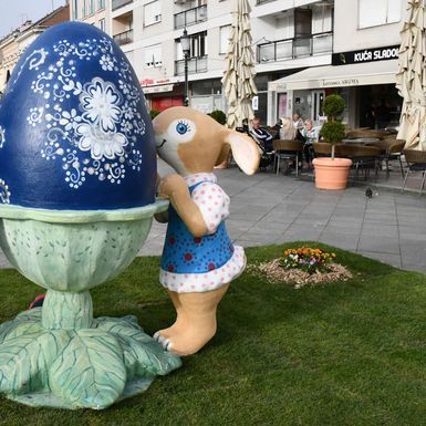 Središte Slavonskog Broda pretvoreno je u malo uskrsno carstvo - 9