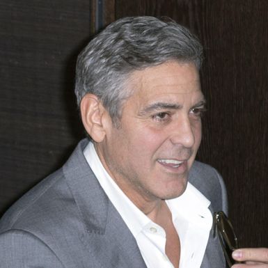 George Clooney obojao je svoju sijedu kosu - 9