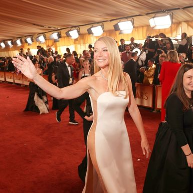 Gwyneth Paltrow na 98. Oscarima u haljini s dva proreza