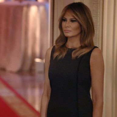 Melania u jednostavnoj crnoj haljini