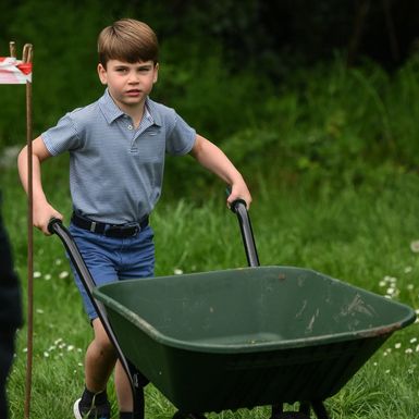 Princ Louis s izviđačima