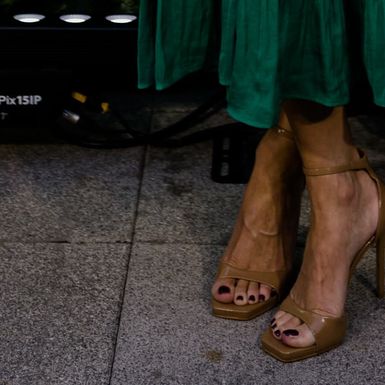 Petra Kraljev i Mirna Mihelčić, zvijezde serije 'Kumovi', na proslavi 15. rođendana portala zadovoljna.hr - 1