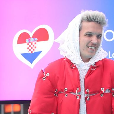 Baby Lasagna na tirkiznom tepihu Eurosonga u kreaciji dizajnerice Antonije Bucić - 8