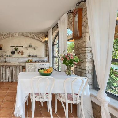 Kamena kuća, Svetvinčenat, Istra - 2