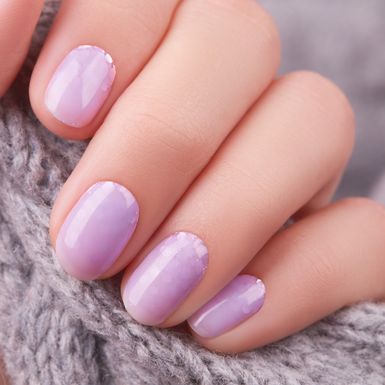 Ljubičaste manikure