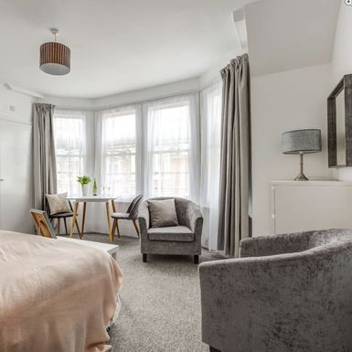 Stan s kuhinjom u ormaru