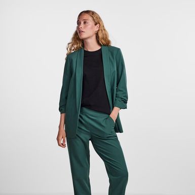 Pieces, sako 23,90 EUR, hlače 23,90 EUR