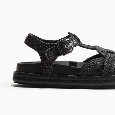 H&M, 39,99 eura