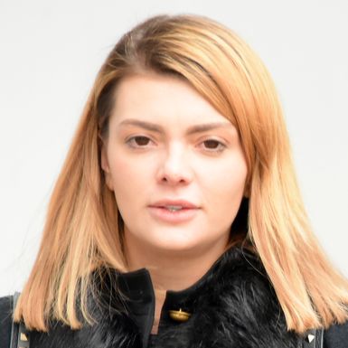 Ella Dvornik