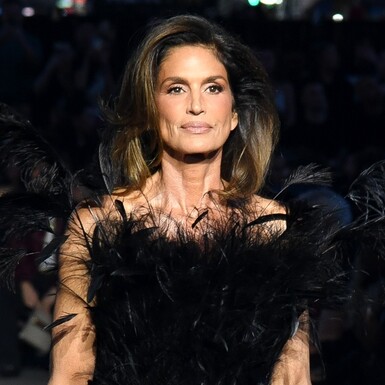 Cindy Crawford na Gucci reviji