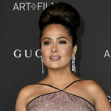 Salma Hayek u senzualnoj haljini modne kuće Gucci - 4