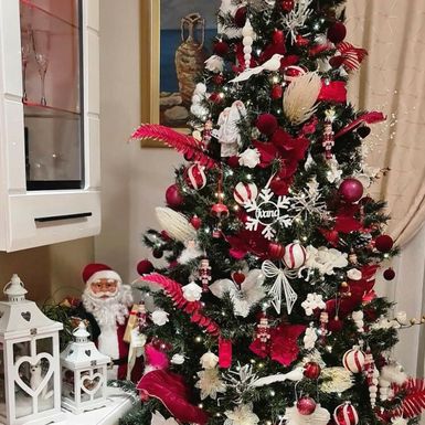 Predivno okićeno božićno drvce Anamarije Malenice iz Solina - 4