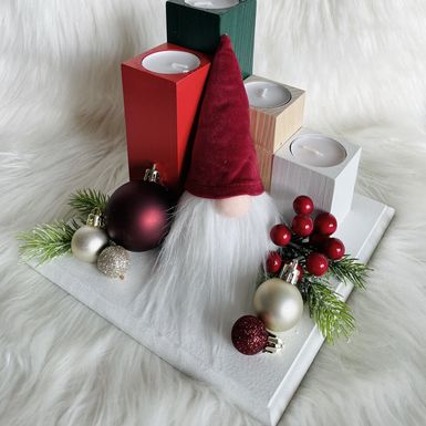 Medicinska sestra Maja Milun iz Splita izrađuje prelijepe adventske vjenčiće - 1