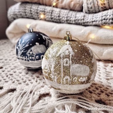 Ručno oslikane kuglice za bor koje izrađuje Mira Tribuson iz Križevaca - 3