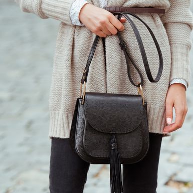 Duge veste i kardigane žene obožavaju nositi u raznim kombinacijama