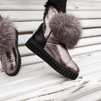 Podstavljene čizme su omiljene u hladnijem dijelu godine