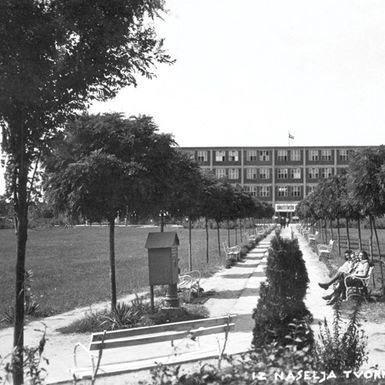 Naselje tvornice Bata, Batin Grad