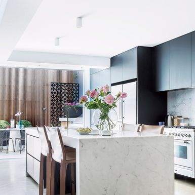 Plohe od prirodnog kamena uvijek su poželjne, a sada imaju zanimljivije oblike