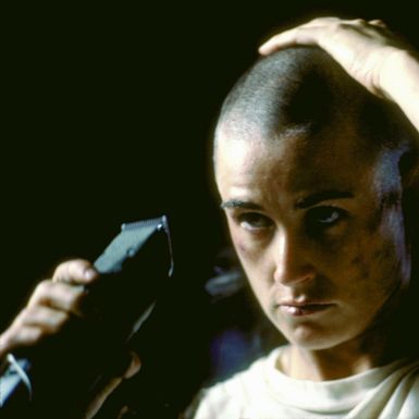 Demi Moore u sceni iz filma G.I. Jane