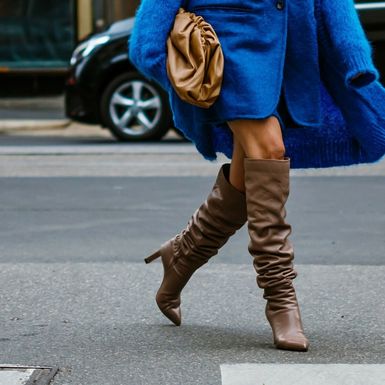 Slouchy tj. naborane čizme popularne su među ženama s jačim listovima