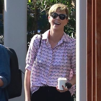 Charlize Theron u štiklama koje bi mnoge žene samo zaobišle u trgovini - 4