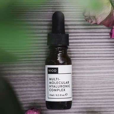 Serum s hijaluronskom kiselinom brenda Niod