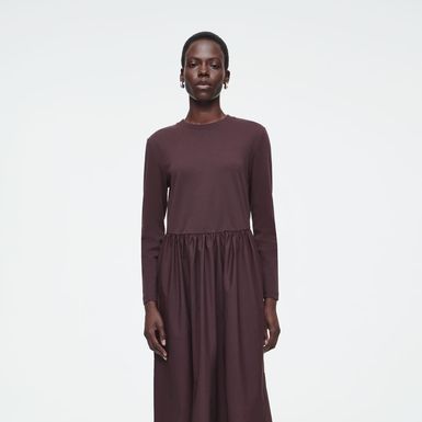 COS, 99 eura