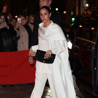 Meghan Markle u kreaciji Balenciage na pariškom Tjednu mode - 3