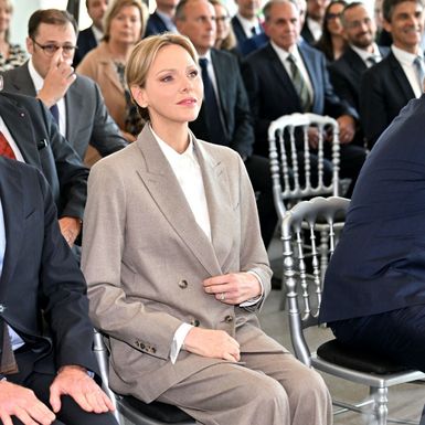 Elegantno izdanje princeze Charlene