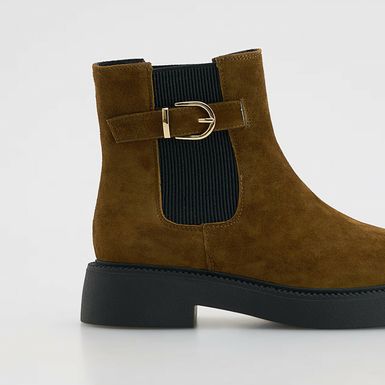 Reserved, 59,99 eura