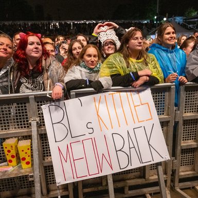 Vjernim obožavateljima kiša nije smetala