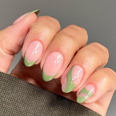 Manikure u bojama pistacije