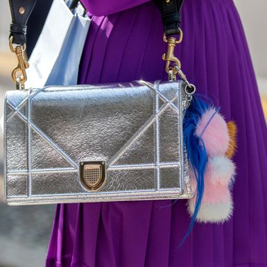 Ljubičasta boja u street style izdanjima s Tjedna mode - 4