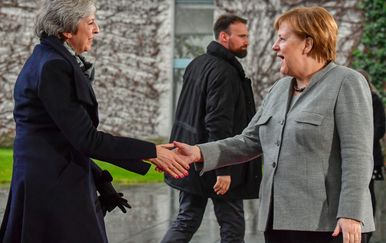 Theresa May i Angela Merkel (Foto: AFP)